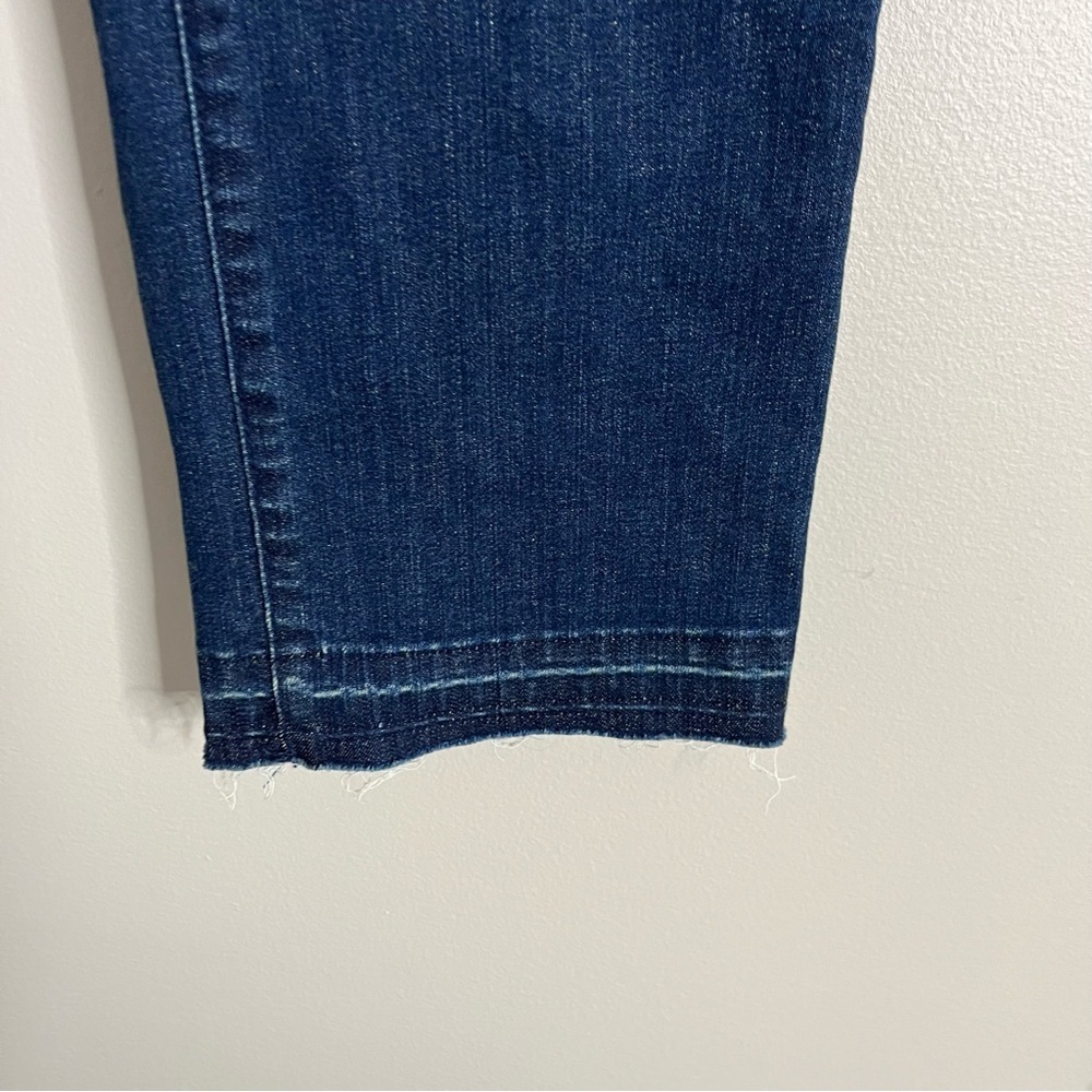 NYDJ Size 6 Marilyn Ankle Embroidered Stretch Straight Dark Jeans JB - Picture 2 of 8